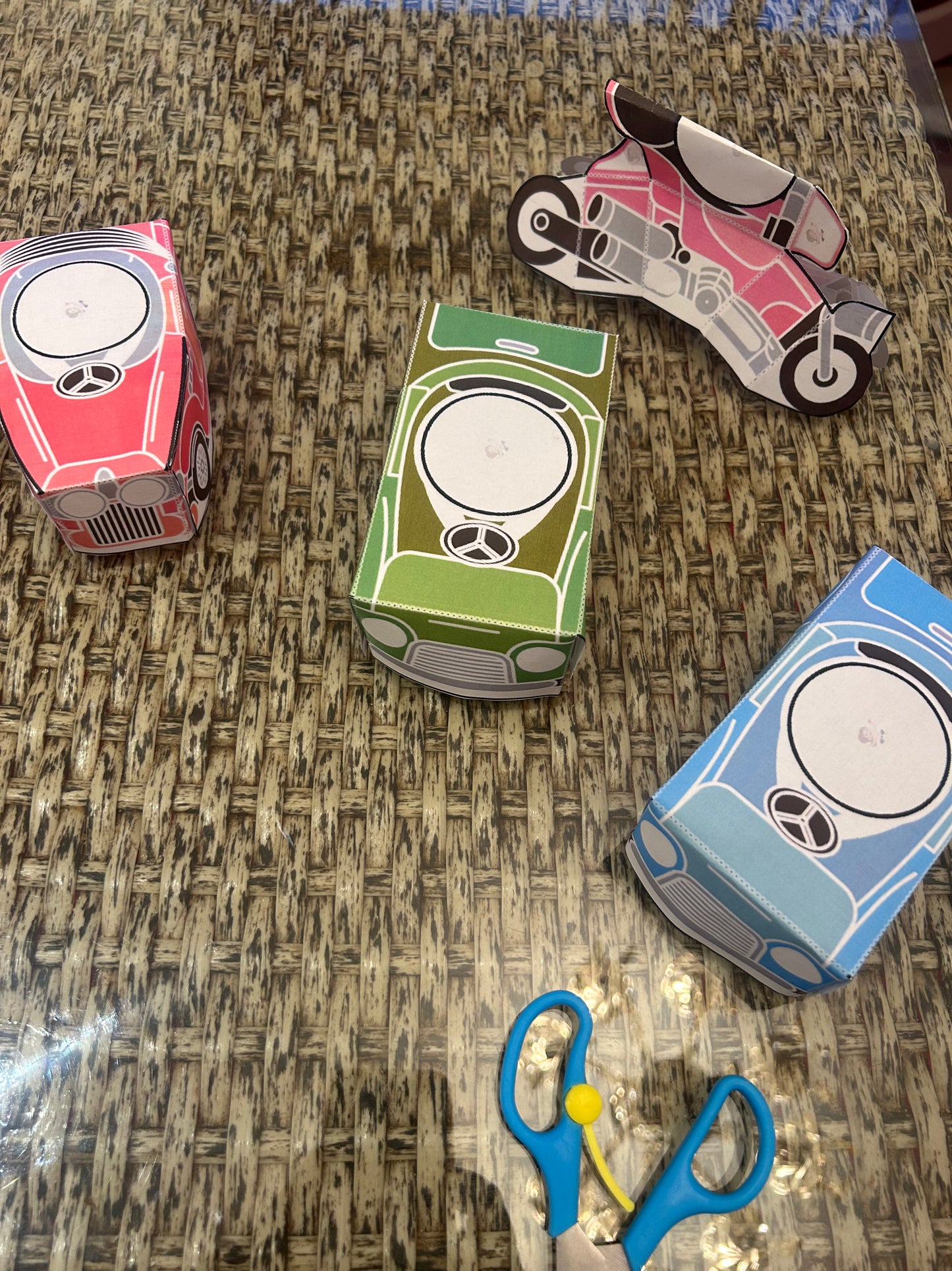 3D Colored Cars & Moto Paper Craft – Paperooo